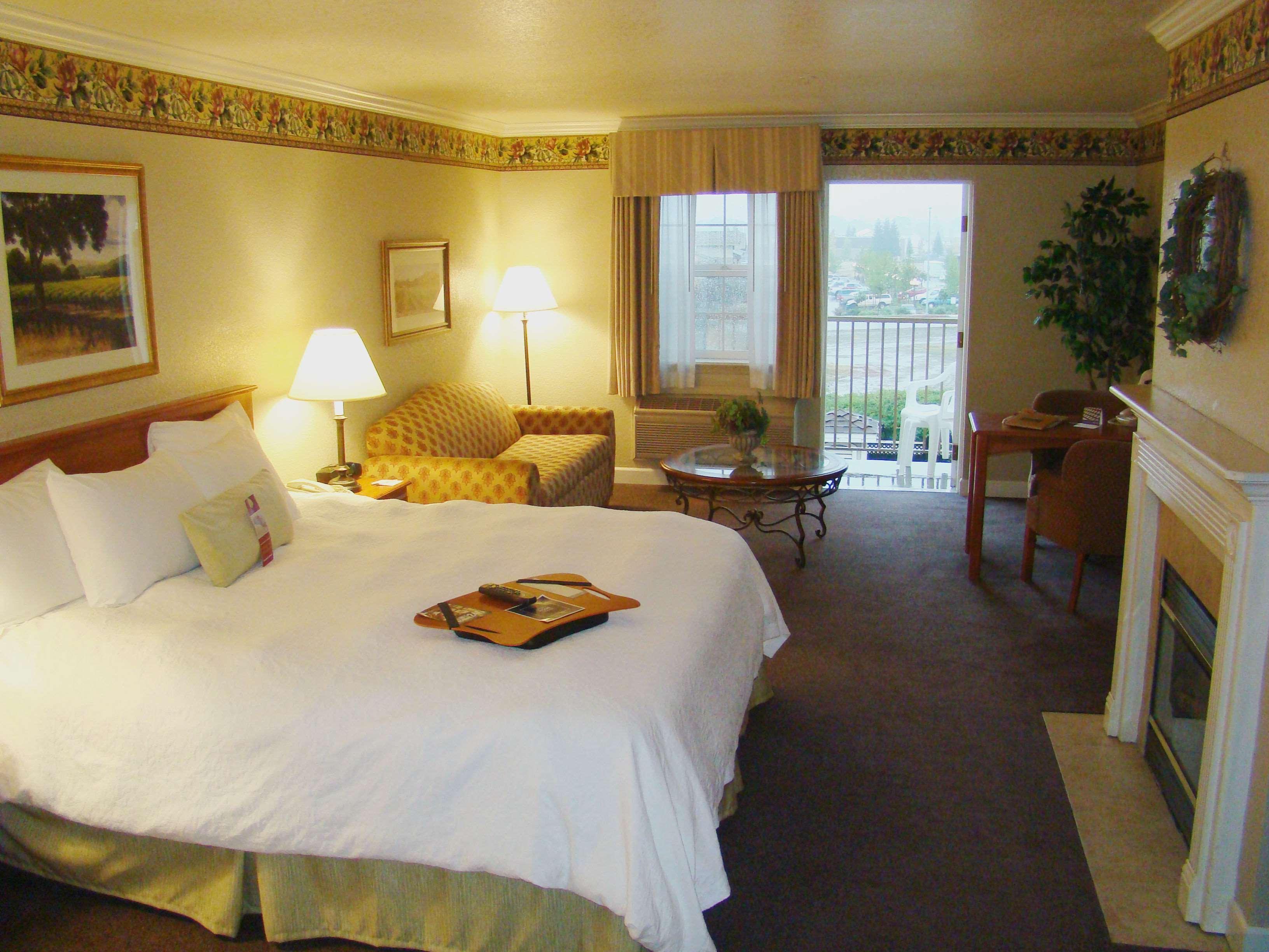 Hampton Inn Ukiah Exterior photo